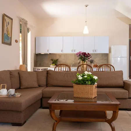 Agrotospita Country * Náuplia