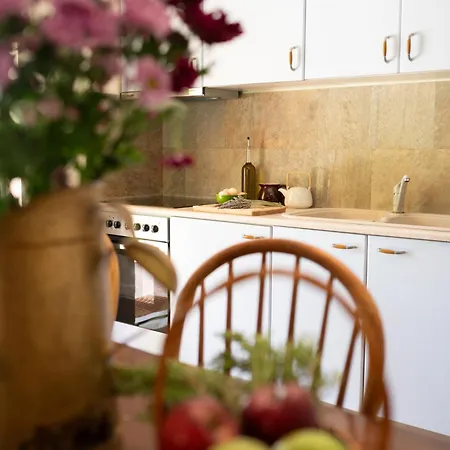 Agrotospita Country *