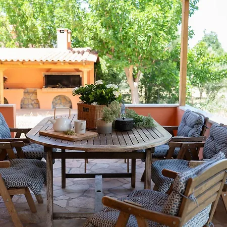 Agrotospita Country Casa de Campo Náuplia