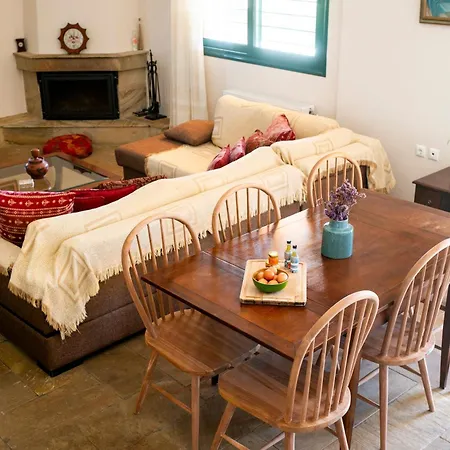 Country house Agrotospita Country
