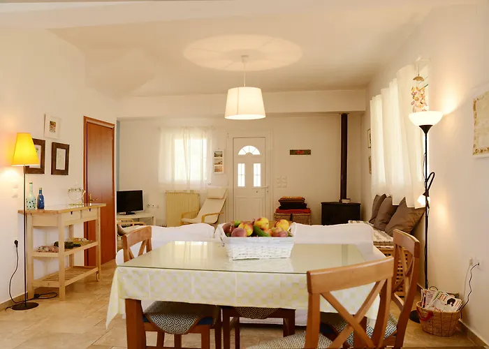 Lantställe Agrotospita Country Nafplion