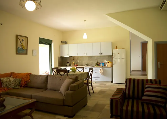 Lantställe Agrotospita Country Nafplion